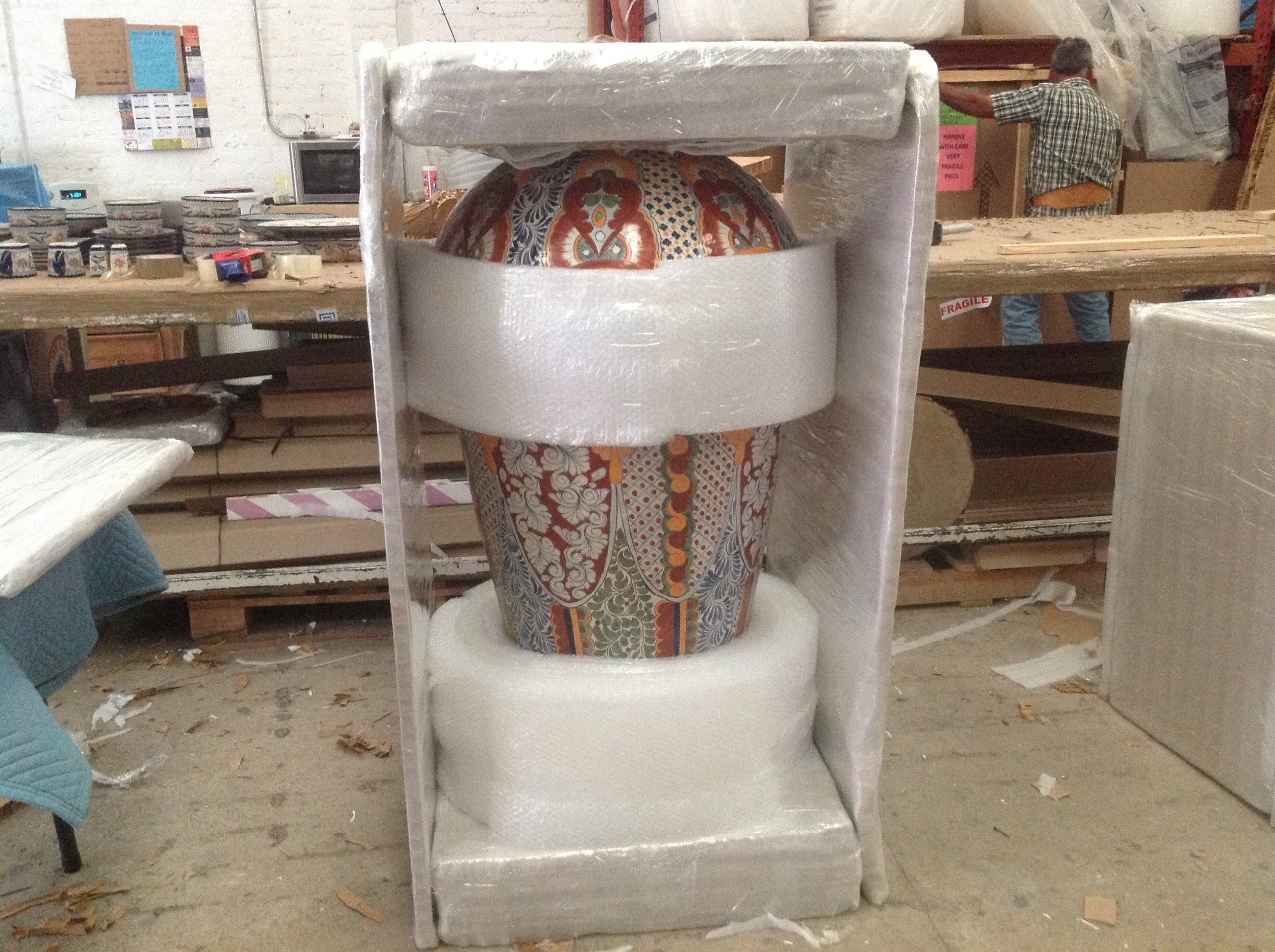 Pieza de artesanía, pintura o escultura 1