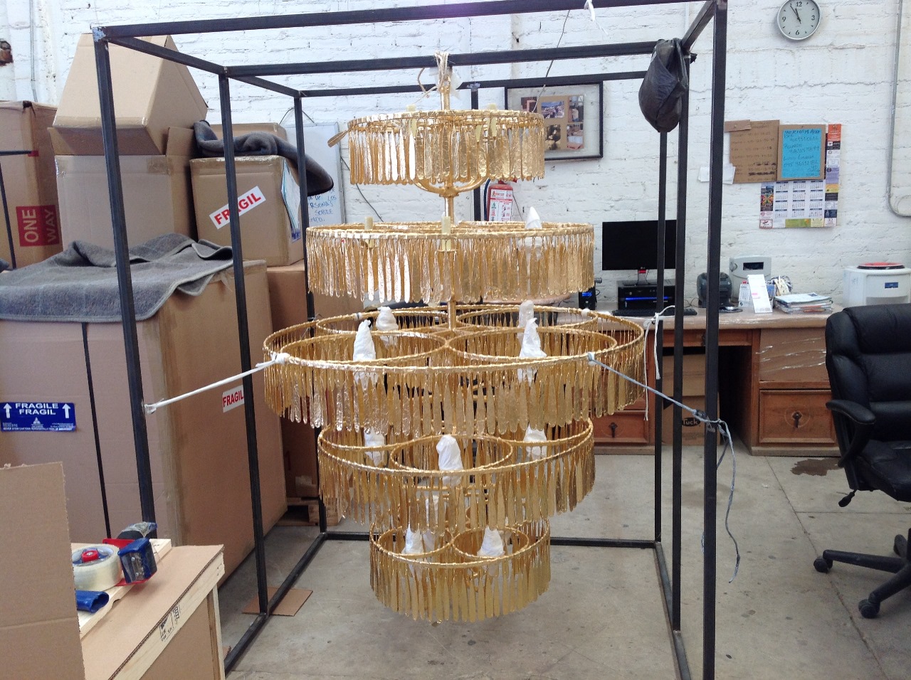 Pieza de artesanía, pintura o escultura 13