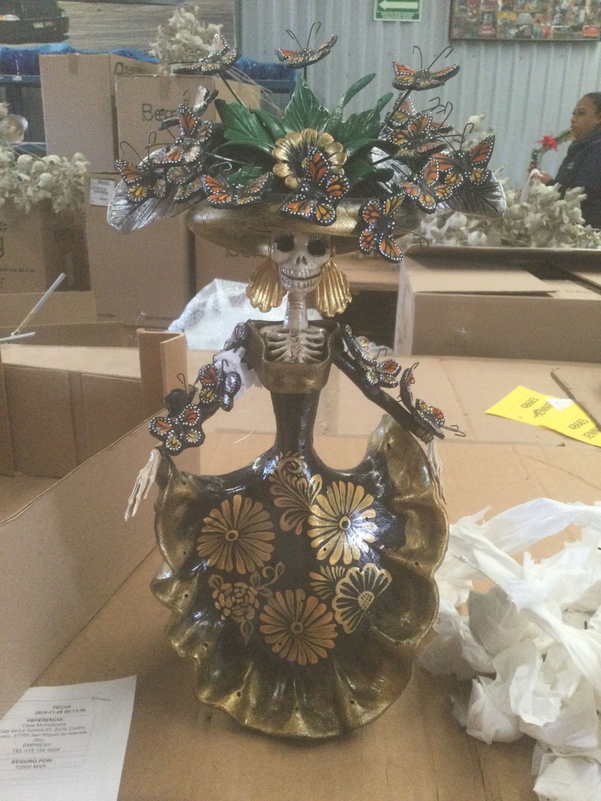 Pieza de artesanía, pintura o escultura 35