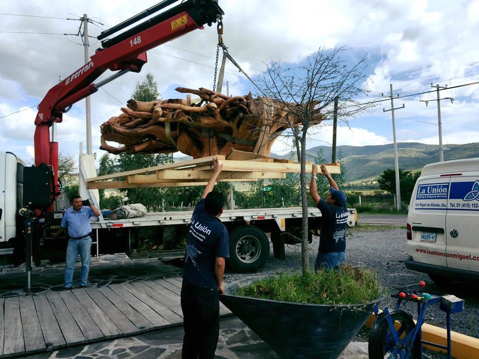 Pieza de artesanía, pintura o escultura 41